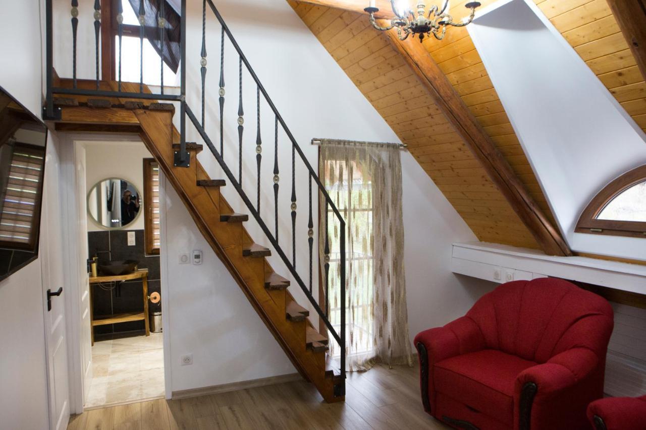 Casa Cu Magnolii Hotel Sajómező Kültér fotó